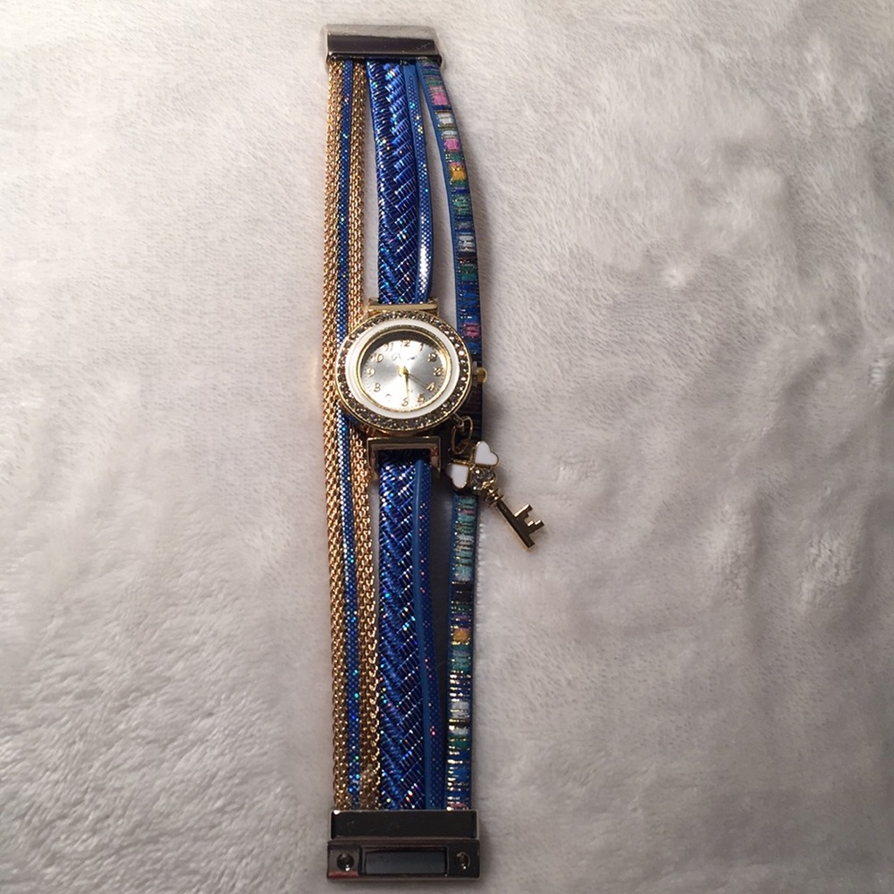 Magnetic bracelet watch